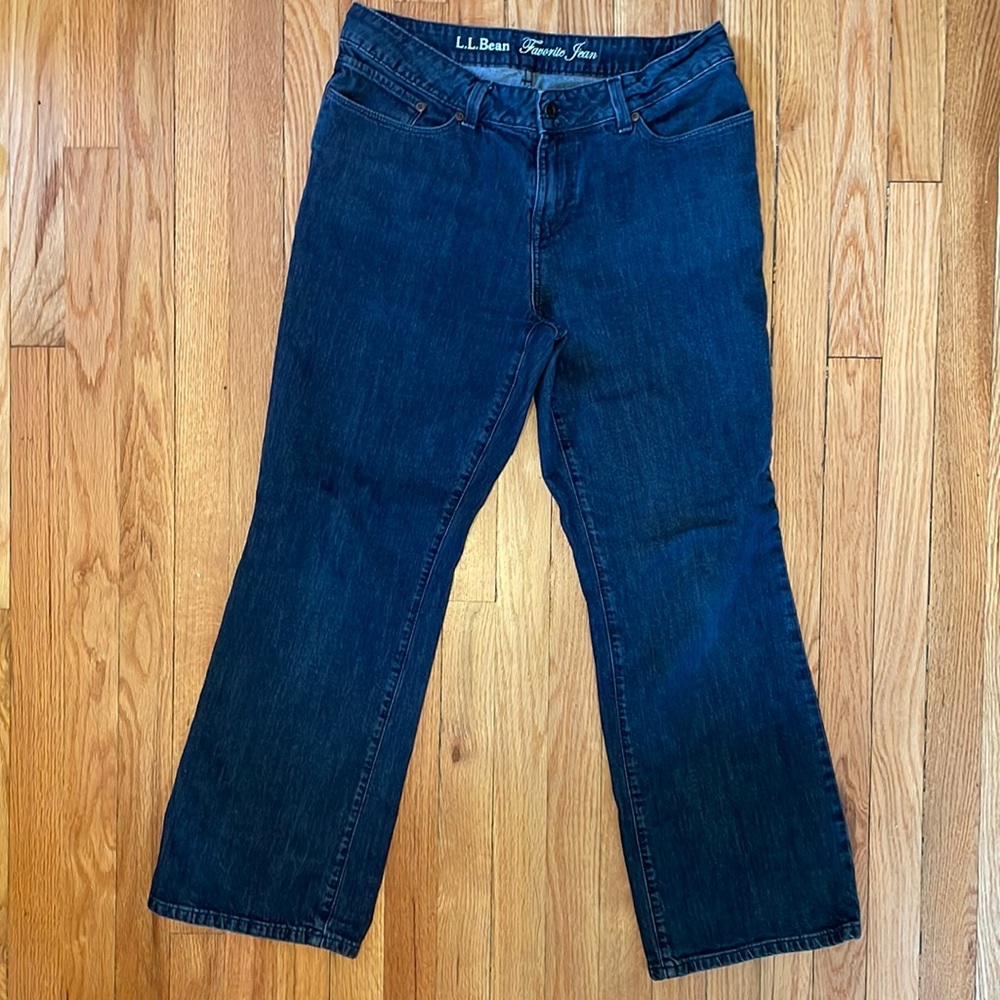 LLBean Favorite Jean Straight Fit Size 14R